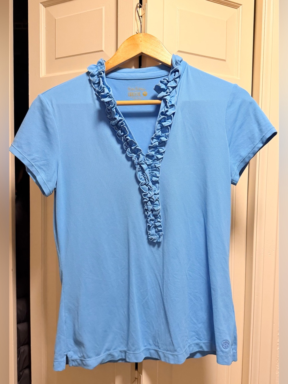 Lilly Pulitzer Luxletic Blue Ruffle V-Neck Polo Top Women’s M Golf Tennis Size M